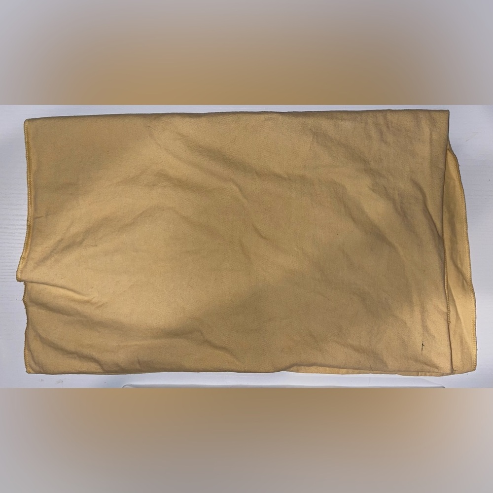 Authentic Louis Vuitton medium flap dust bag sz 17x11.5 approximately - Picture 5 of 7